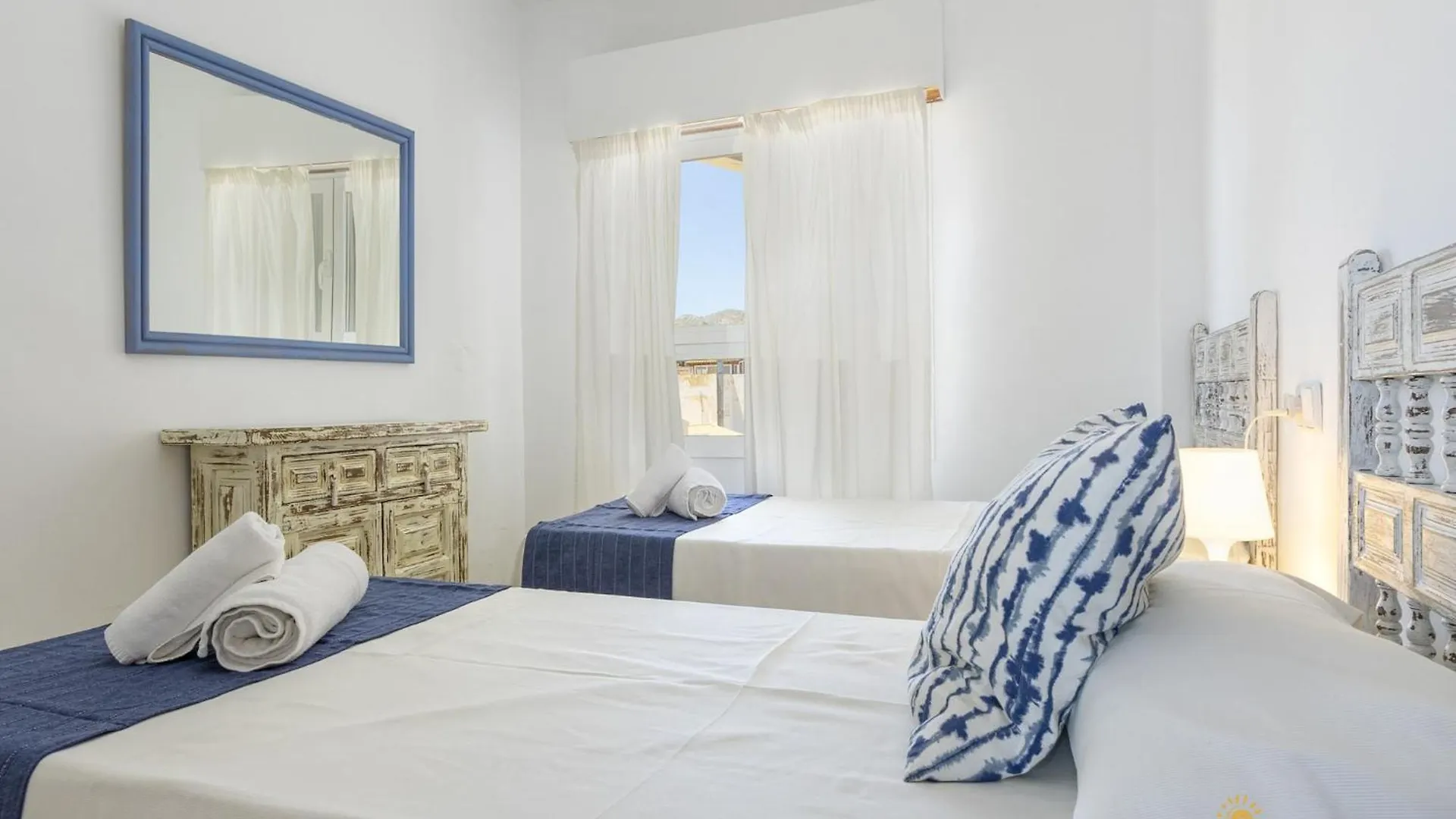 Apartamento Tonia - Primera Linea En Pine Walk Port de Pollenca Spain
